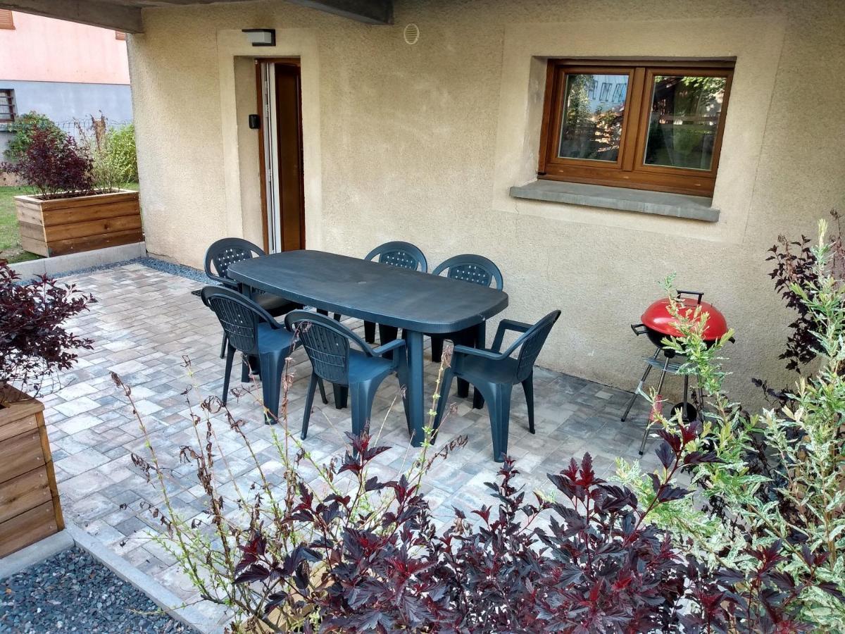 Gite Les Eglantines Rez-De-Jardin เฌราร์แมร์ ภายนอก รูปภาพ